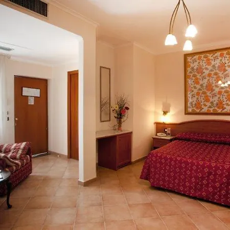Hotel Hermitage 4*